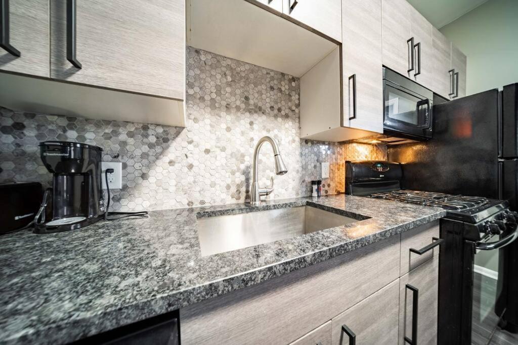 Apartament Walkable Gem In Little Italy Cleveland Zewnętrze zdjęcie